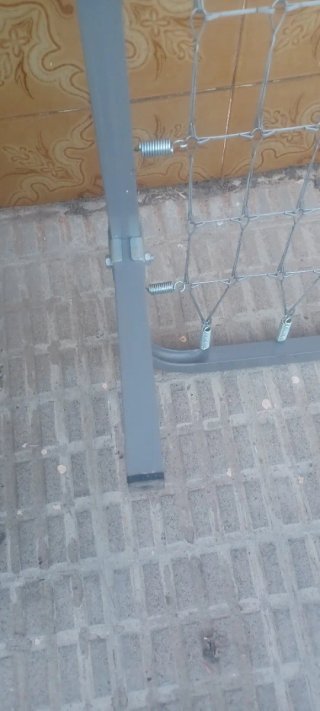 Somier con patas y colchón 90x180