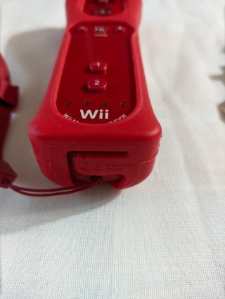 Mando Wii Motion Plus Rojo con Nunchuk