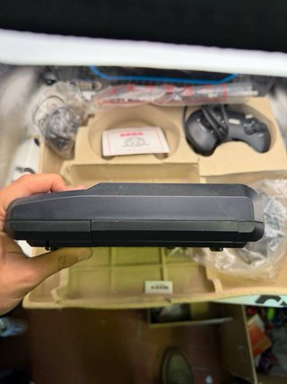 Sega mega drive 2 II con scatola e accessori