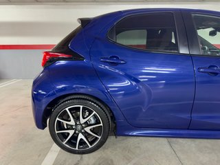 TOYOTA Yaris 1.5 120H Style Plus