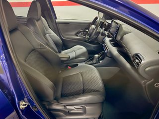 TOYOTA Yaris 1.5 120H Style Plus