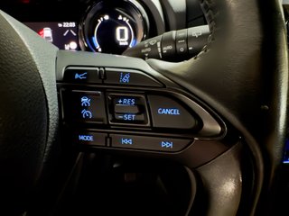TOYOTA Yaris 1.5 120H Style Plus
