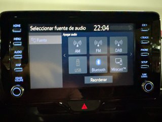TOYOTA Yaris 1.5 120H Style Plus