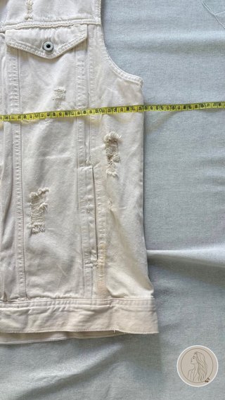 Chaleco Beige Desgastado