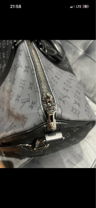 Louis Vuitton Bolsa de Viaje Gris