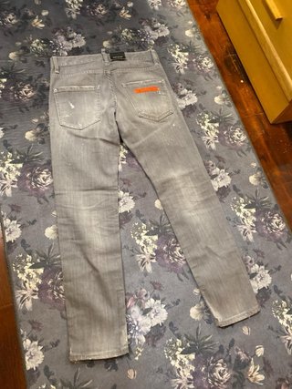 Pantalones vaqueros DSQUARED2 grises