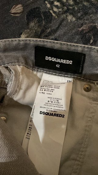 Pantalones vaqueros DSQUARED2 grises