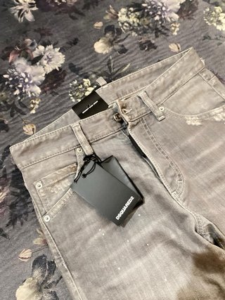 Pantalones vaqueros DSQUARED2 grises