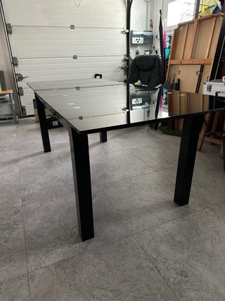 Mesa extensible cristal y aluminio