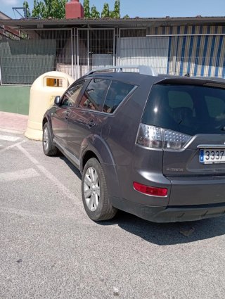 Mitsubishi Outlander 2009