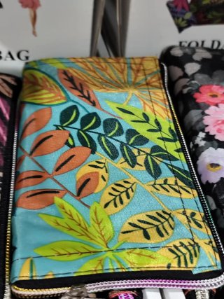 Bolso de mano plegable con estampado floral