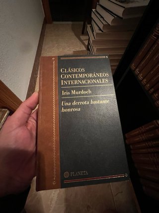 Colección de libros antiguos en venta