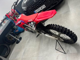 Honda CRF 250 2024 Motocross