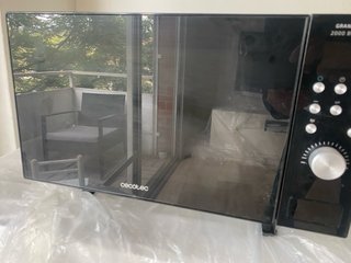 Microondas Cecotec Grandheat 2000 como nuevo