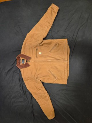 Chaqueta Carhartt Detroit Talla L Marrón