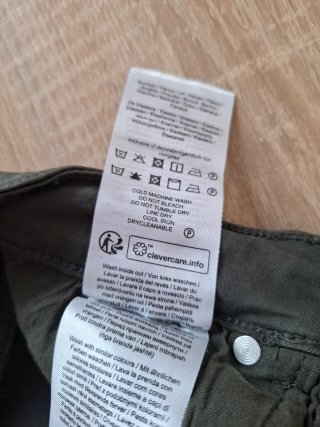 Pantalón cargo Only verde militar