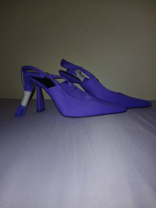 Tacones Zara Morados