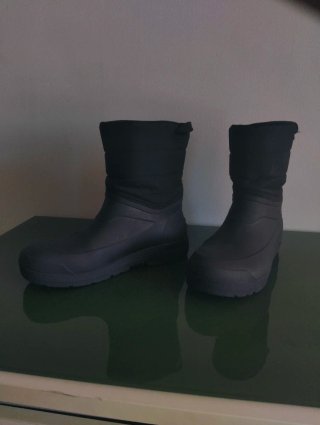 Botas de agua Decathlon negras