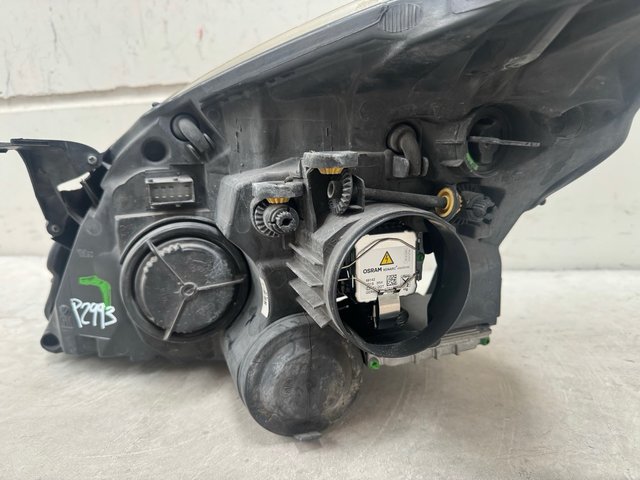 Faro XENON Opel Vectra GTS