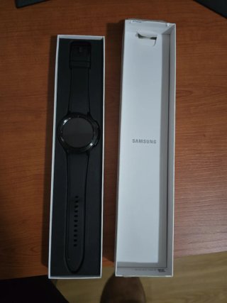 Samsung Galaxy Watch 4 Classic Negro