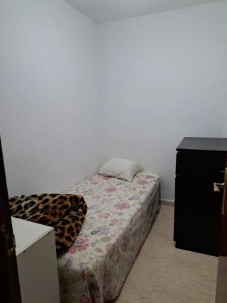 Compartir piso una habitación pequeña - Imagen 4