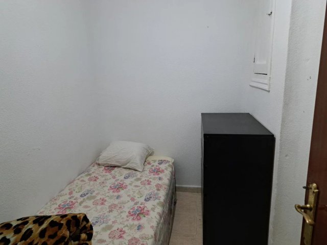 Compartir piso una habitación pequeña - Imagen 3