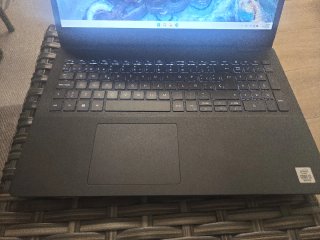 Portátil Dell Vostro 3501 Negro