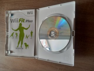 Wii Fit Plus Nintendo Juego Fitness