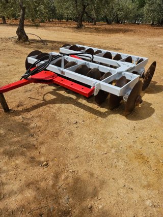 Grada de discos agrícola