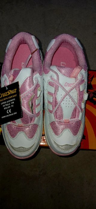 Zapatillas de ruedas Grus Shuz rosas