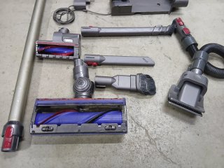 Aspirapolvere Dyson V8 Animal + accessori