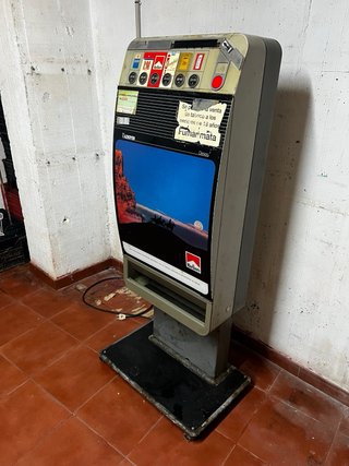 Máquina dispensadora Azcoyen