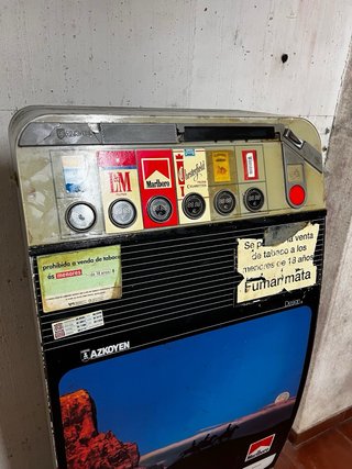 Máquina dispensadora Azcoyen