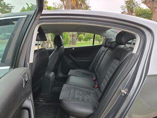 Passat 2.0TDI 140CV 1 AÑO GARANTIA UN SOLO  DUEÑO