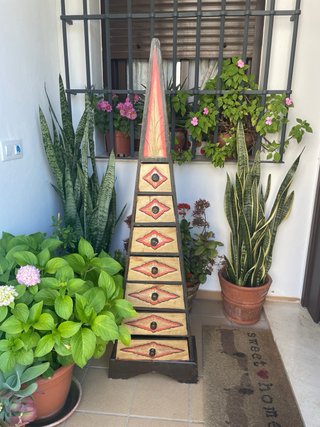 Figuras madera buda/elefantMueble cajonero jirafa