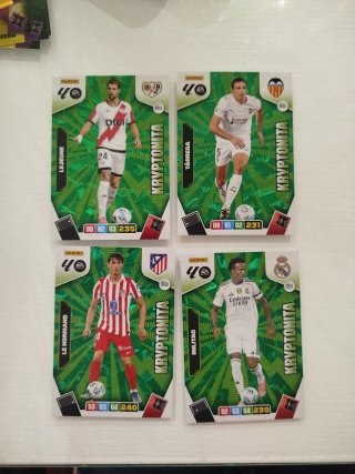 Cromos Adrenalyn XL 25/26 Kriptonita