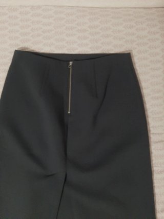 Falda Zara gris