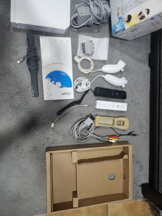 Consola Nintendo Wii + Accesorios