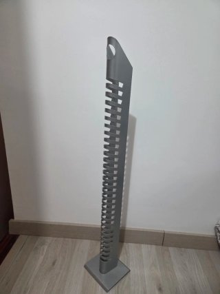 Torre Almacenaje DVD/CD Metal Gris
