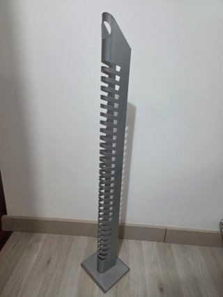 Torre Almacenaje DVD/CD Metal Gris