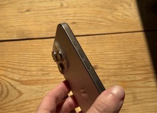 iPhone 16 Pro Max Dorado