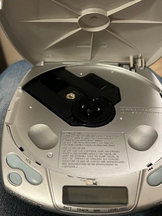 Sony CD Walkman D-C21 Digital MEGA BASS