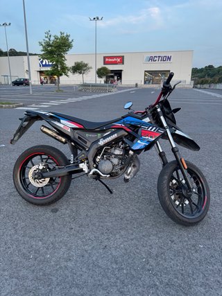 Derbi Senda DRD Extreme Negra/Roja