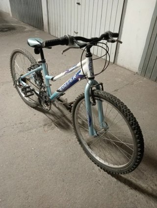 Bicicleta infantil niña