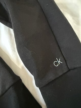 Sudadera Calvin Klein Negra