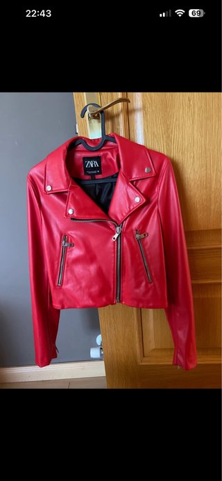 Chaqueta Zara Cuero Sintético
