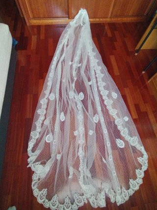Vestido de Novia, Velo y Cancán