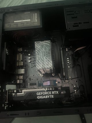 PC Gaming Ryzen 5 4600G RTX 3050 6GB 8GB RAM