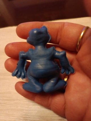 Muñeco PVC Antiguo Azul