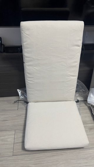 Funda y relleno cojín IKEA beige